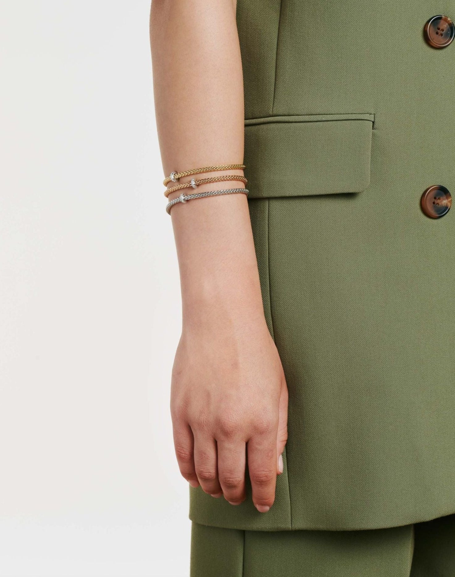 fope-prima-collection-flex'it-bracelet-with-diamonds-18k-white-gold-74508BX_BB_B_XBX_00