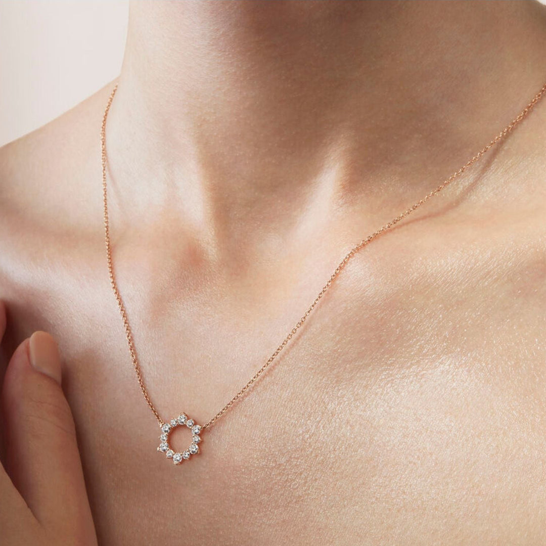 hearts-on-fire-aerial-eclipse-diamond-pendant-18k-yellow-gold-HFPAERE00508Y