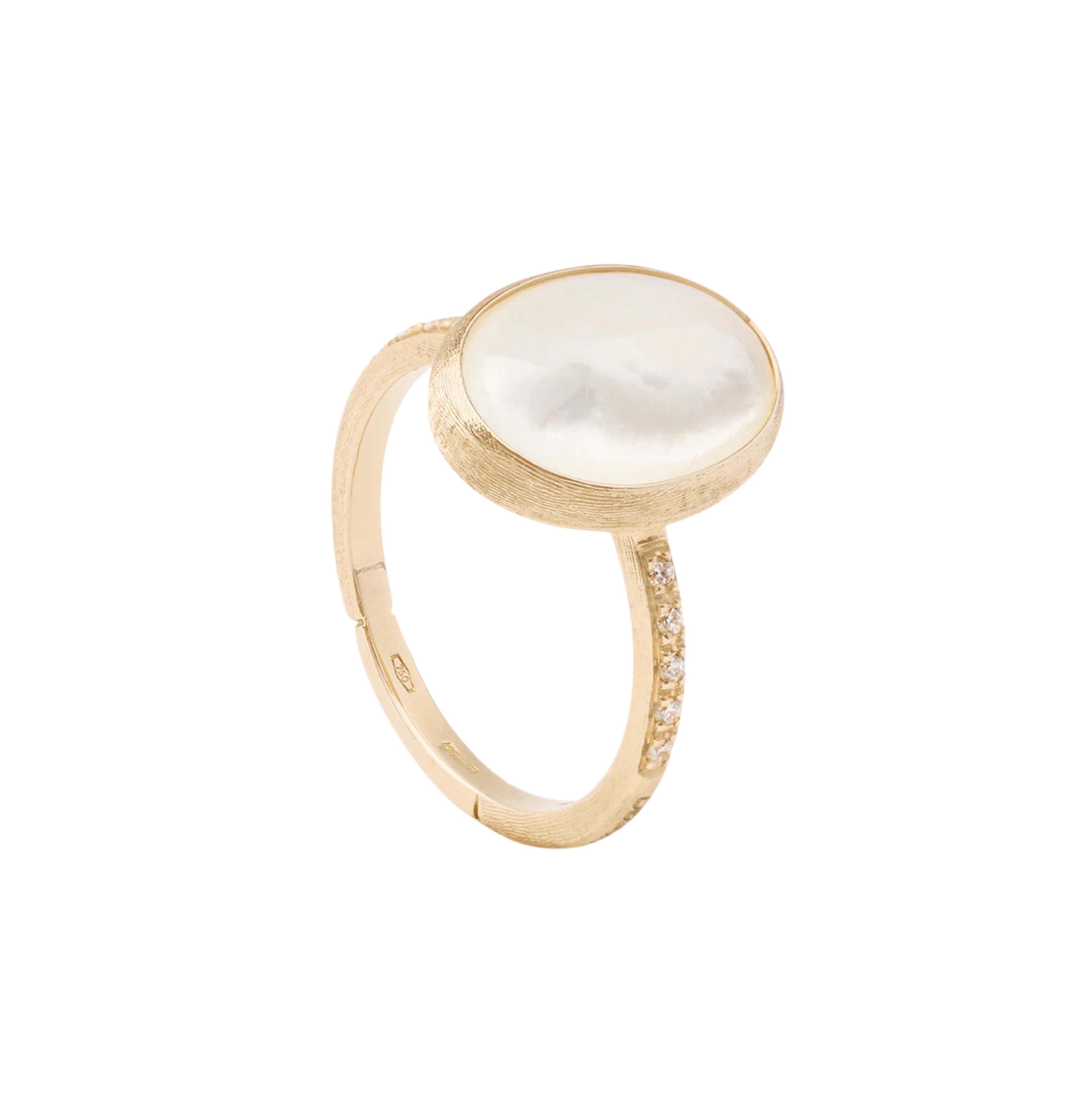 marco-bicego-siviglia-mother-of-pearl-with-diamond-pave-shank-18k-yellow-gold-AB610-B_MPW_Y_02