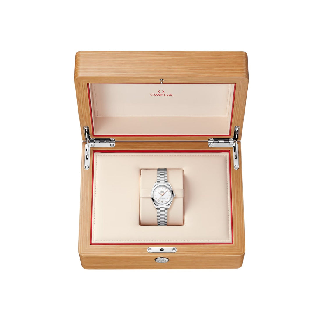 omega-seamaster-aqua-terra-150m-steel-on-steel-18k-sedna-gold-220.10.30.20.02