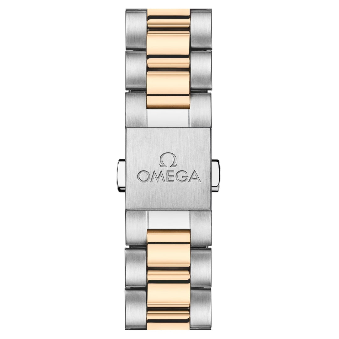 omega-seamaster-aqua-terra-150mm-moonshine-gold-diamond-bezel-220.25.30.20.55.001