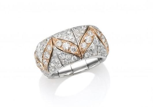 Xpandable Collection V Ring with Diamonds